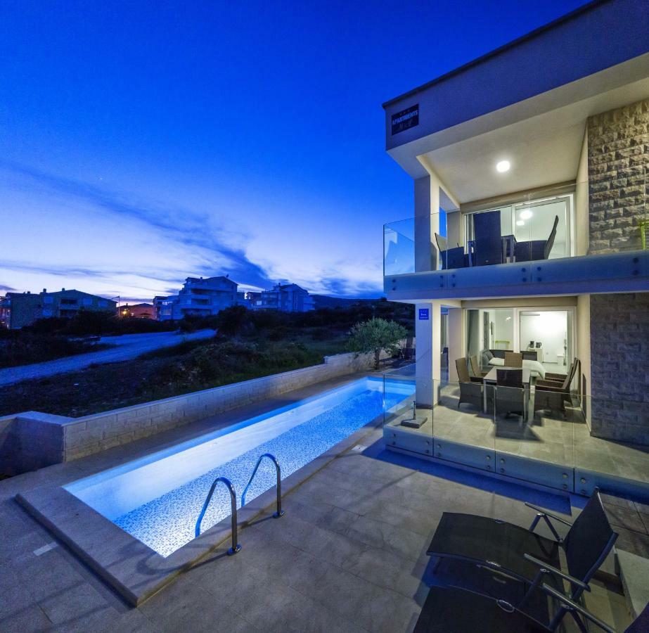 Apartments M&L Vodice Exteriör bild